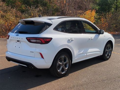 Used 2023 Ford Escape ST-Line Select w/ Tech Pack #2 image 4