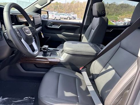 New 2026 GMC Sierra 1500 Elevation w/ Elevation Premium Package AWD/4WD image 4