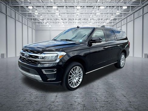 Used 2024 Ford Expedition Max Limited AWD/4WD image 3