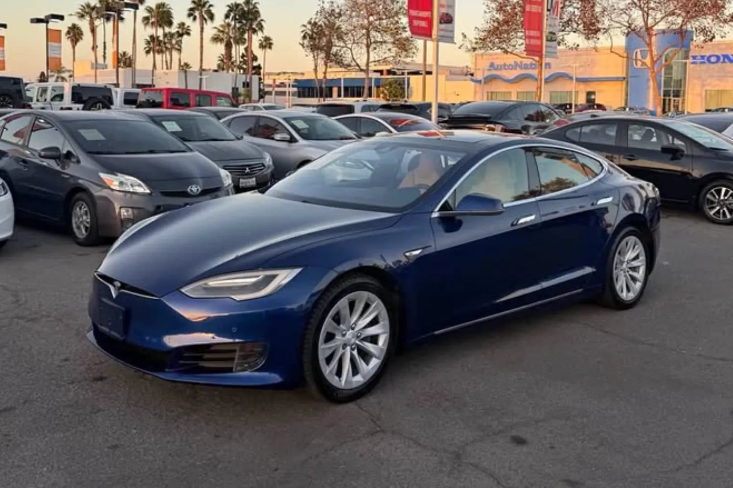 Used 2016 Tesla Model S 75 RWD image 9