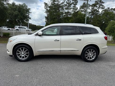 Used 2014 Buick Enclave Leather w/ Trailering Provision Package FWD image 3