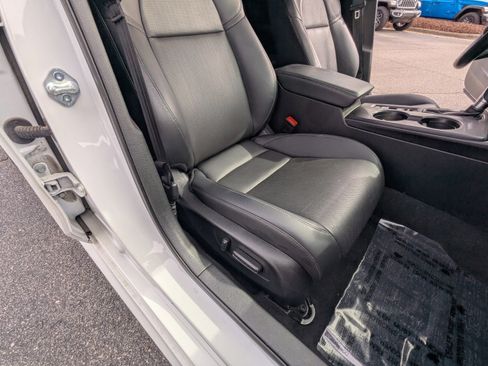 Used 2023 Honda Civic Touring image 15