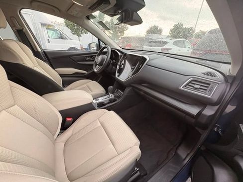 Used 2025 Subaru Ascent Premium AWD/4WD image 17