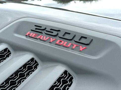 New 2026 RAM 2500 Tradesman AWD/4WD image 15