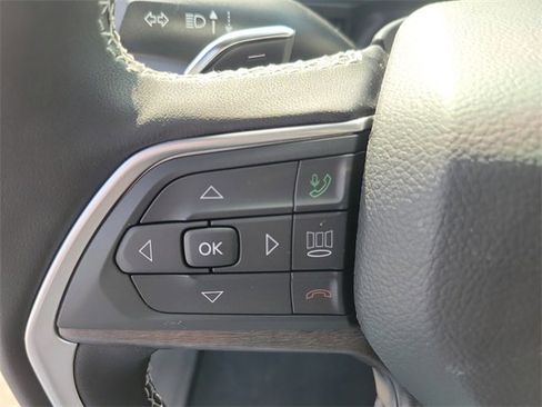 New 2025 Jeep Grand Cherokee Limited image 24