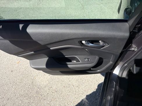 Used 2023 Acura TLX image 24