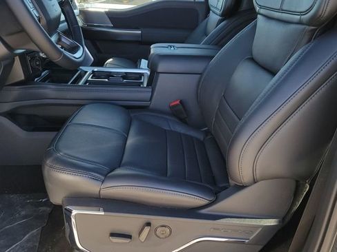 New 2026 Ford F450 Platinum w/ FX4 Off-Road Package image 6