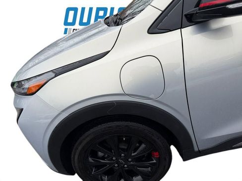 Used 2023 Chevrolet Bolt EUV Premier w/ Sun & Sound Package image 43