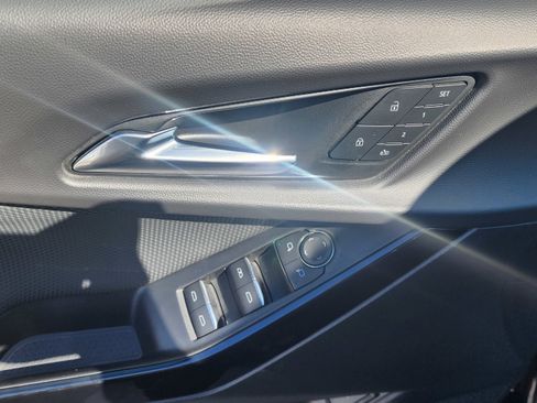 Certified 2025 Chevrolet Equinox RS w/ Safety and Technology Package AWD/4WD image 12