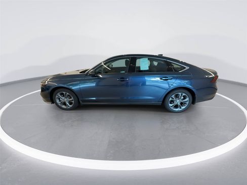 Used 2024 Honda Accord EX image 5