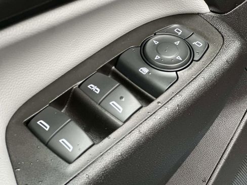 Certified 2024 Chevrolet Equinox LS w/ LS Convenience Package image 21