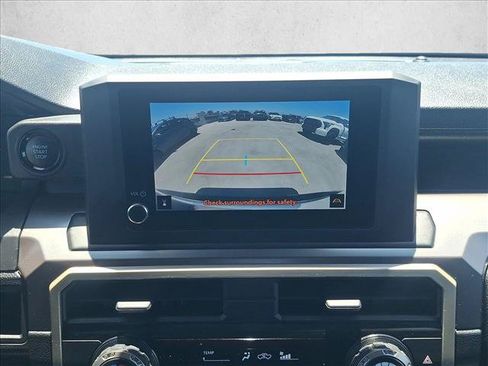 Certified 2025 Toyota Tacoma SR5 AWD/4WD image 13