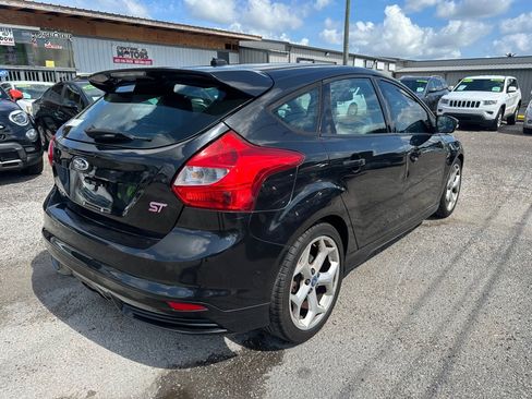 Used 2013 Ford Focus ST FWD image 6