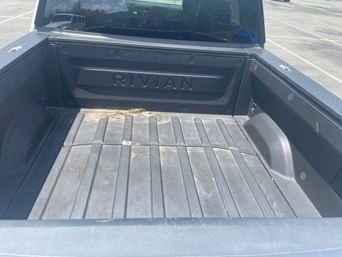 Used 2022 Rivian R1T Adventure AWD/4WD image 5
