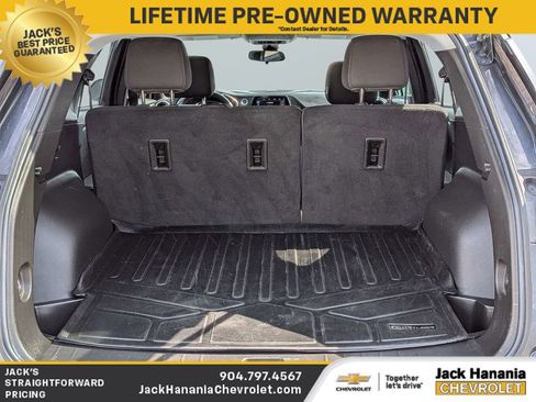 Used 2022 Chevrolet Blazer LT FWD image 12
