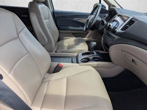 Used 2017 Honda Pilot EX-L image 28