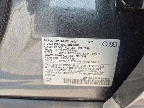 Used 2023 Audi Q5 2.0T Premium w/ Convenience Package AWD/4WD image 24