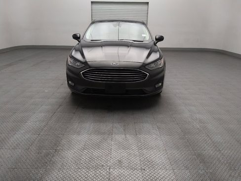 Used 2019 Ford Fusion SE w/ Equipment Group 151A FWD image 15