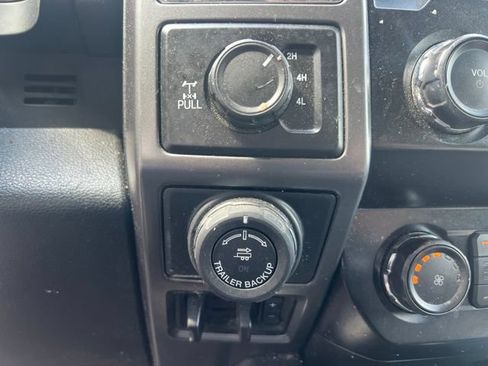 Used 2020 Ford F150 XLT w/ Equipment Group 302A Luxury AWD/4WD image 27