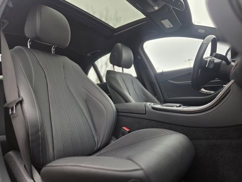 Used 2022 Mercedes-Benz E 350 4MATIC Sedan image 26