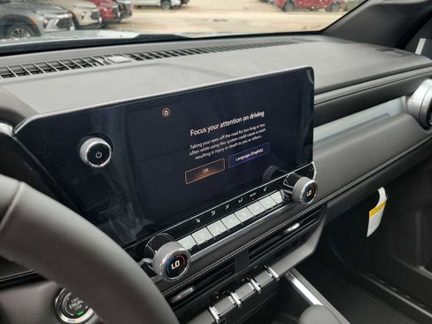 New 2025 Chevrolet Colorado LT w/ LT Convenience Package image 20