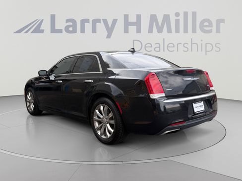 Used 2016 Chrysler 300 C AWD/4WD image 3