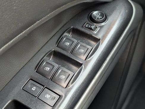 Used 2016 Chevrolet Colorado LT w/ LT Convenience Package AWD/4WD image 11
