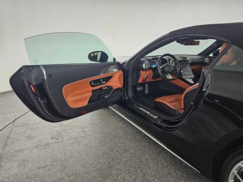 Certified 2022 Mercedes-Benz SL 55 AMG 4MATIC image 15