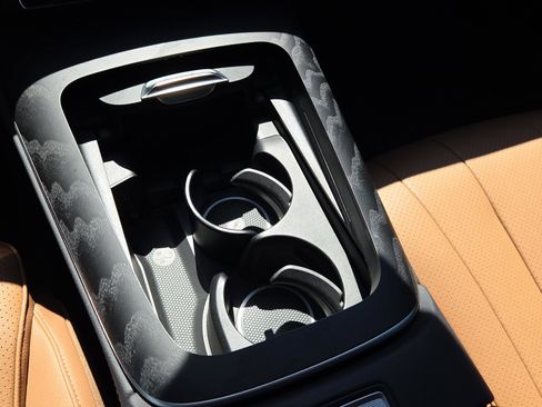 Used 2025 Mercedes-Benz E 350 E 350 image 18