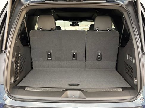 New 2026 GMC Yukon XL Denali w/ Sun & Power Step Package image 24