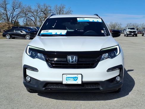 Used 2022 Honda Pilot Sport image 2