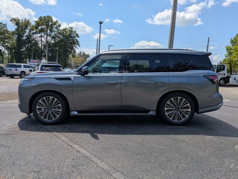 Used 2027 INFINITI QX80 Luxe w/ Cargo Package AWD/4WD image 7