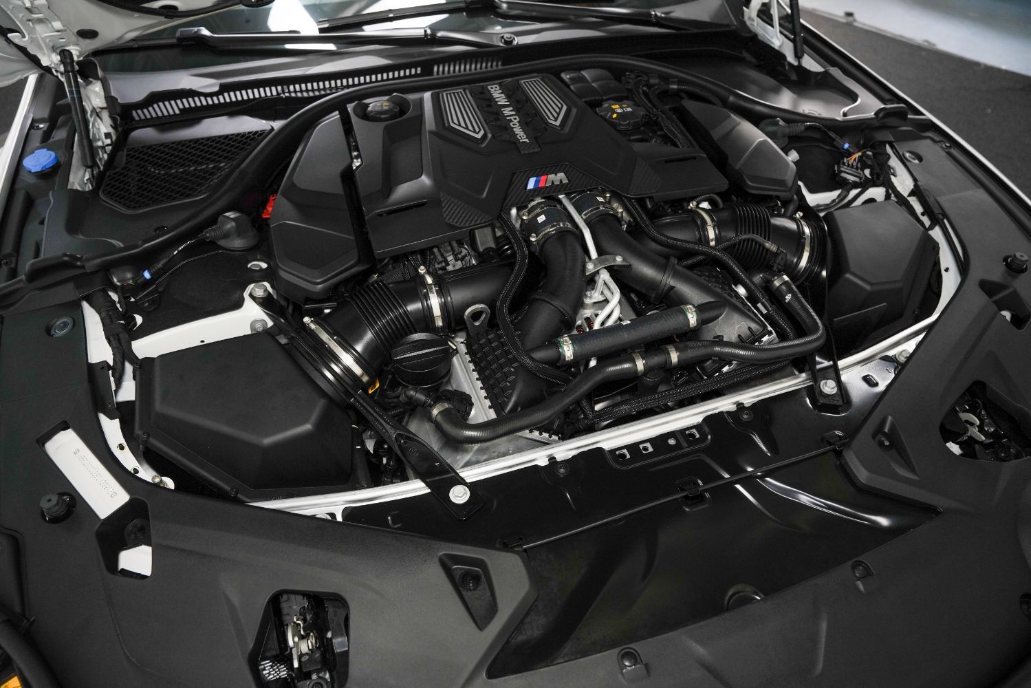 Used 2025 BMW M8 Competition w/ M Carbon Exterior Package AWD/4WD image 53