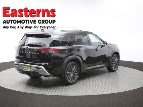 Used 2025 Nissan Pathfinder SL w/ SL Premium Package AWD/4WD image 44