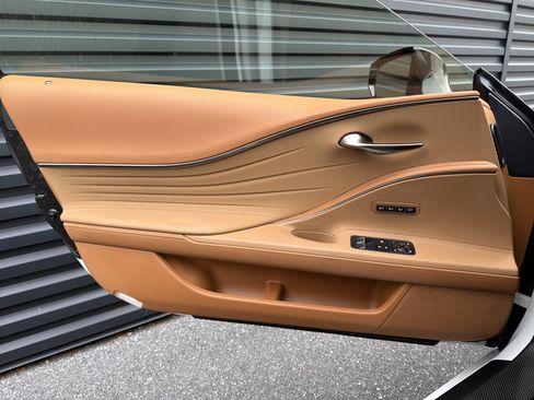Used 2024 Lexus LC 500 Convertible w/ Bespoke Build Package RWD image 14