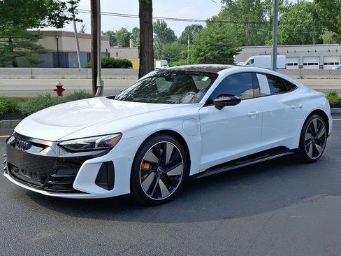 Certified 2022 Audi RS e-tron GT w/ Carbon Performance Package image 11