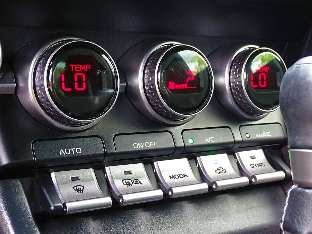 Used 2023 Toyota GR86 Premium RWD image 37