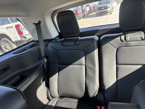 New 2026 Lincoln Aviator Premiere image 11