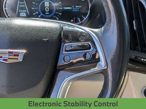 Used 2020 Cadillac Escalade Premium Luxury w/ LPO, Radiant Package RWD image 21