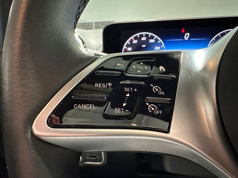 Used 2025 Mercedes-Benz GLA 250 Exclusive 4MATIC image 18