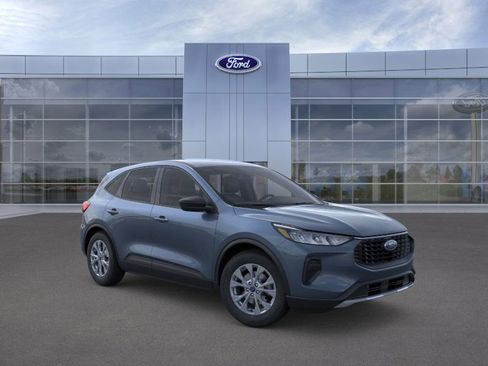New 2026 Ford Escape Active w/ Tech Pack #1 FWD image 7