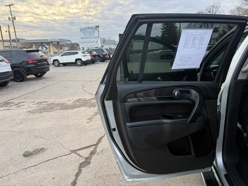 Used 2015 Buick Enclave Leather image 37