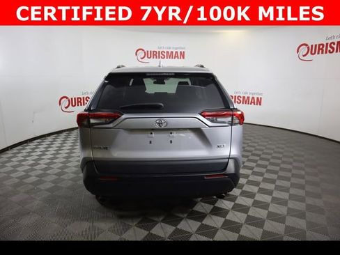 Used 2024 Toyota RAV4 XLE FWD image 11