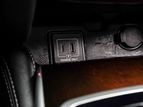 Used 2019 INFINITI QX60 Luxe w/ Sensory Package image 23