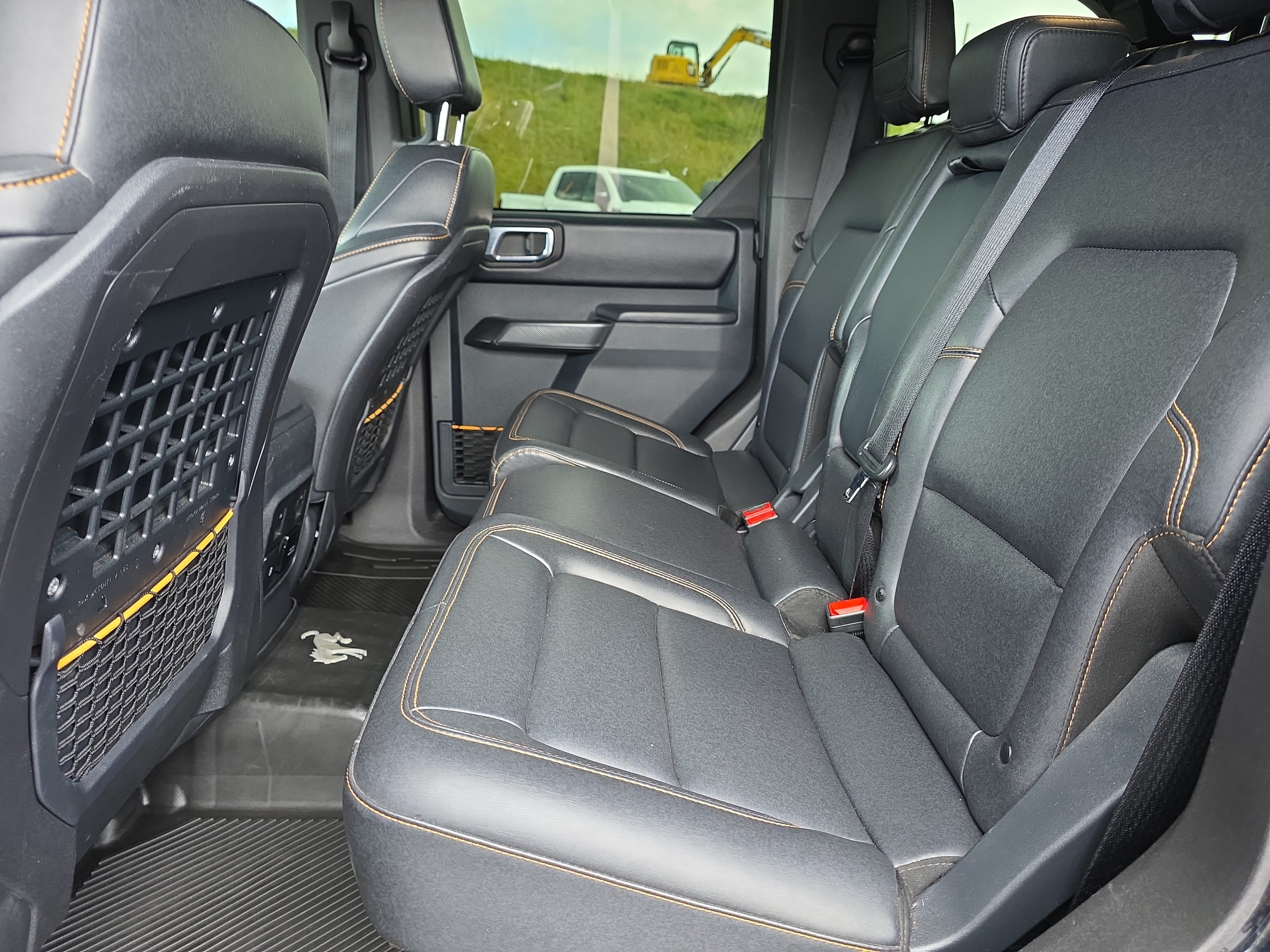 Used 2024 Ford Bronco Badlands AWD/4WD image 13