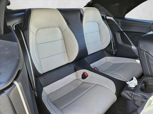 Used 2024 Ford Mustang GT Premium image 18