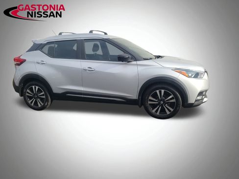 Used 2019 Nissan Kicks SR w/ Interior Electronics Package image 14