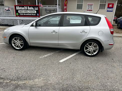 Used 2009 Hyundai Elantra Touring Wagon 4D w/ Premium-Sport Pkg 2 image 1