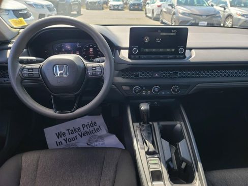 Used 2025 Honda Accord LX image 14