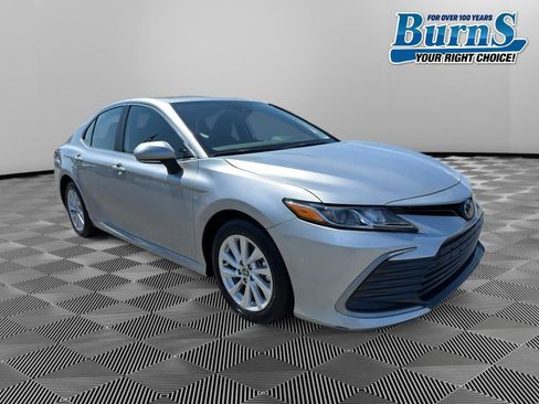 Used 2024 Toyota Camry LE image 1